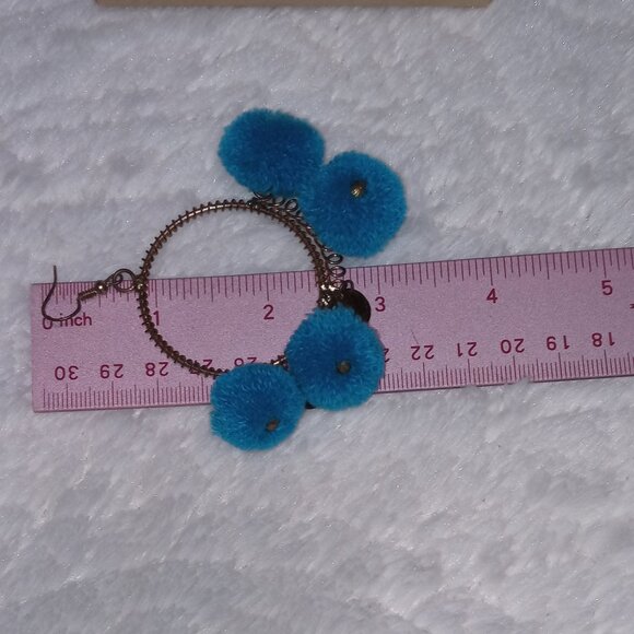 Earrings - Picture 2 of 2